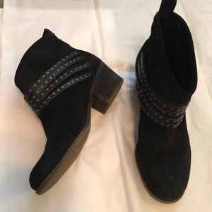 Jessica Simpson. Black booties with strappy detail